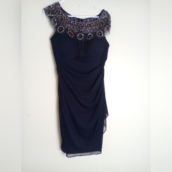 XSCAPE Elegant Black Sequin Embellished Dress SIZE 8 - Picture 4 of 10